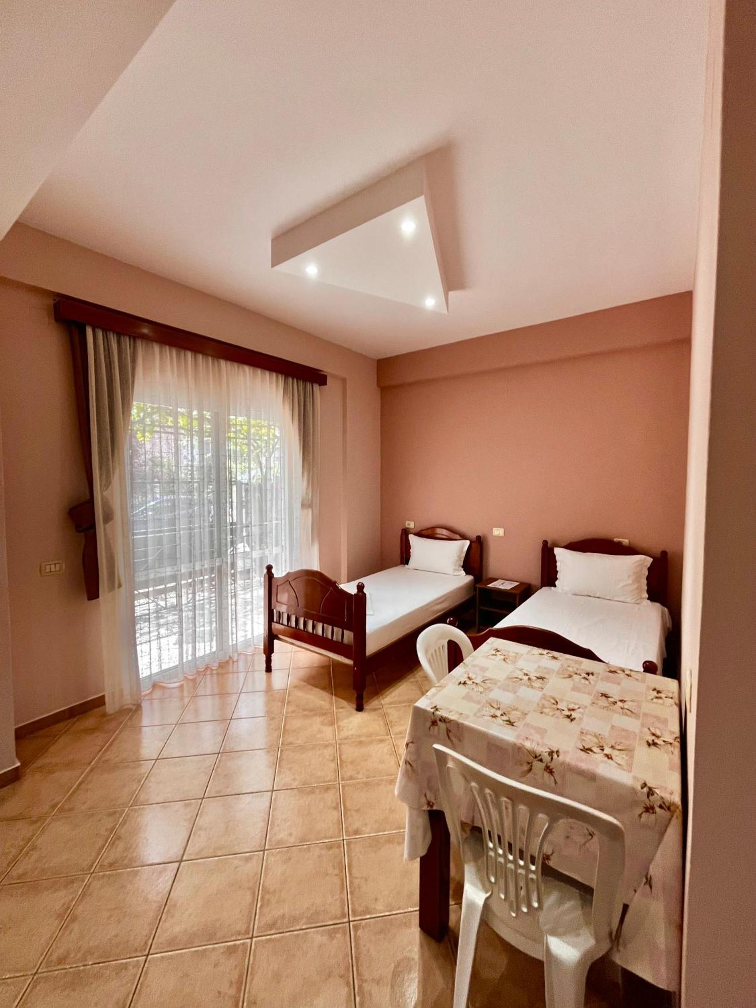 Vila Papa Durres Exterior photo
